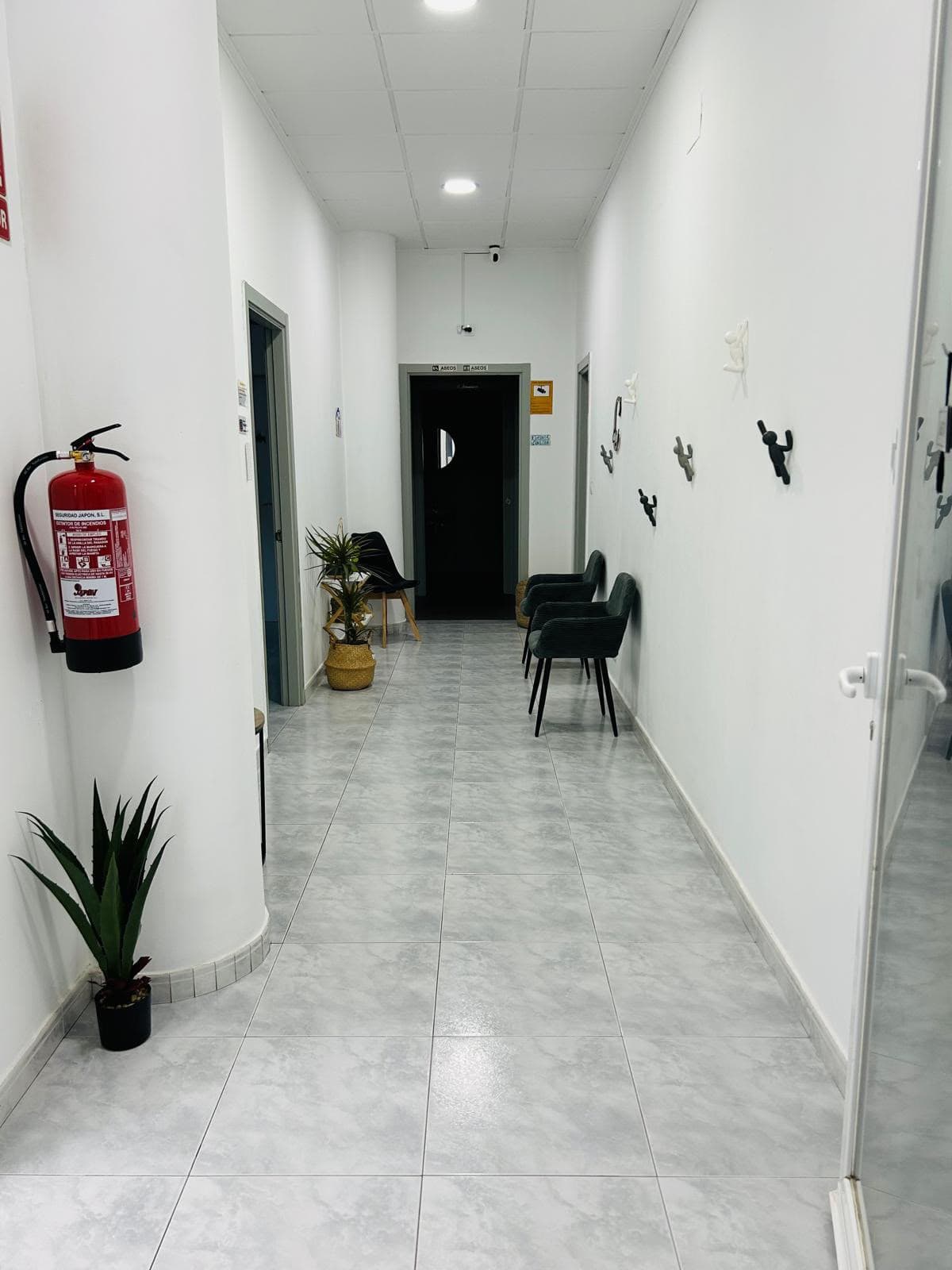 Pasillo de la academia Casa Escola en Verín