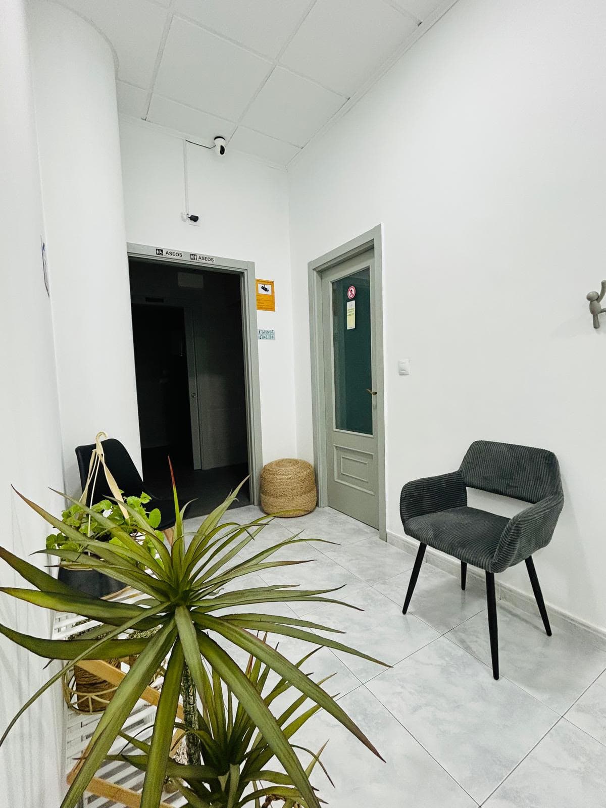Zona de espera de Casa Escola en Verín